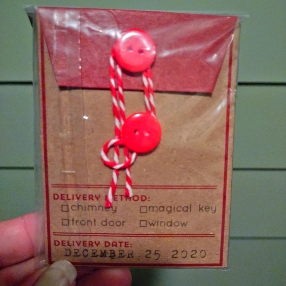 The Elf on the Shelf Boy Plush doll & Scout Elves at Play Tools and Tips Kit - Picture 8 of 8